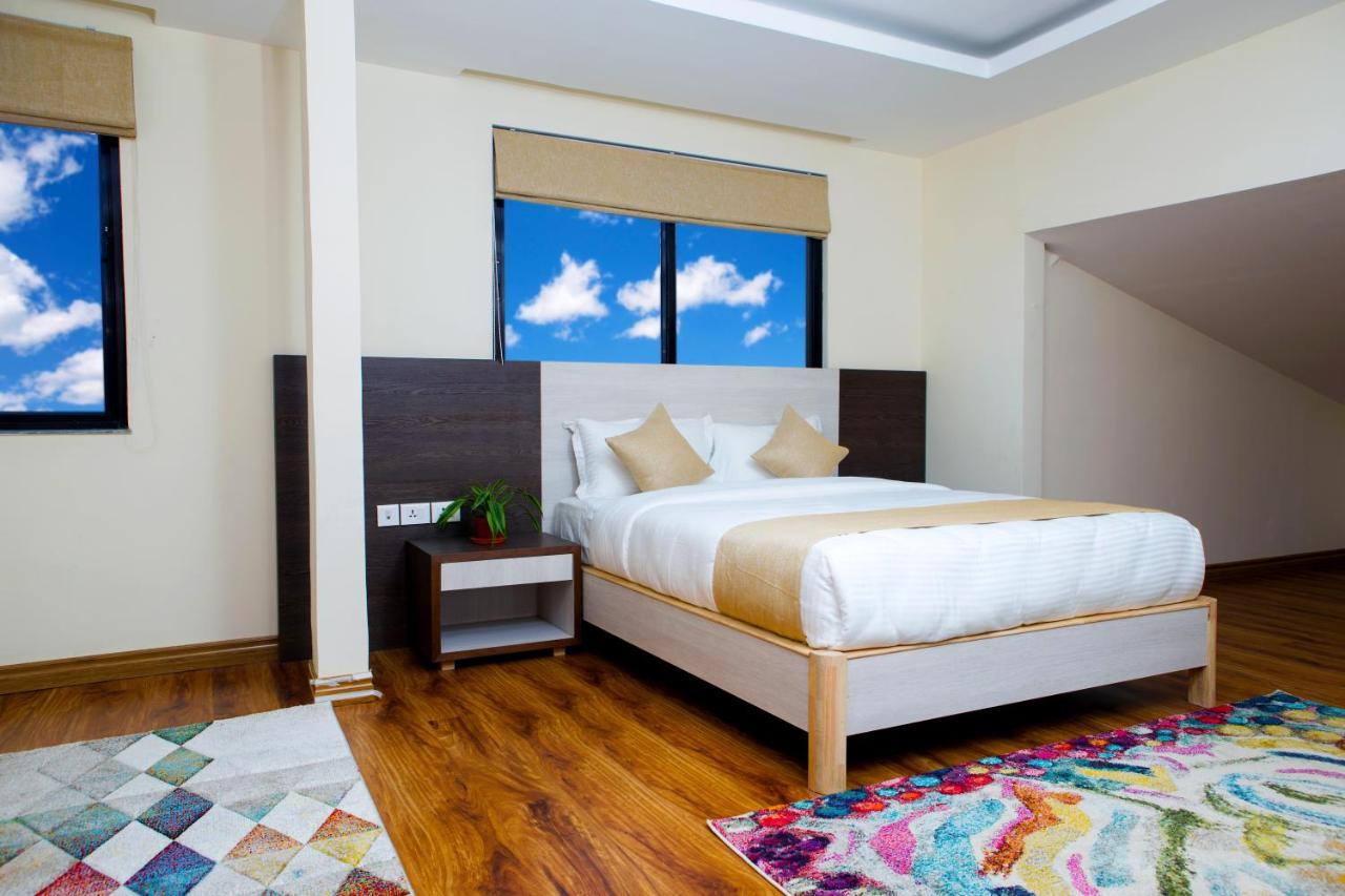 Sarovar Residency Serviced Apartment Hotel Jawlakhel Bagian luar foto