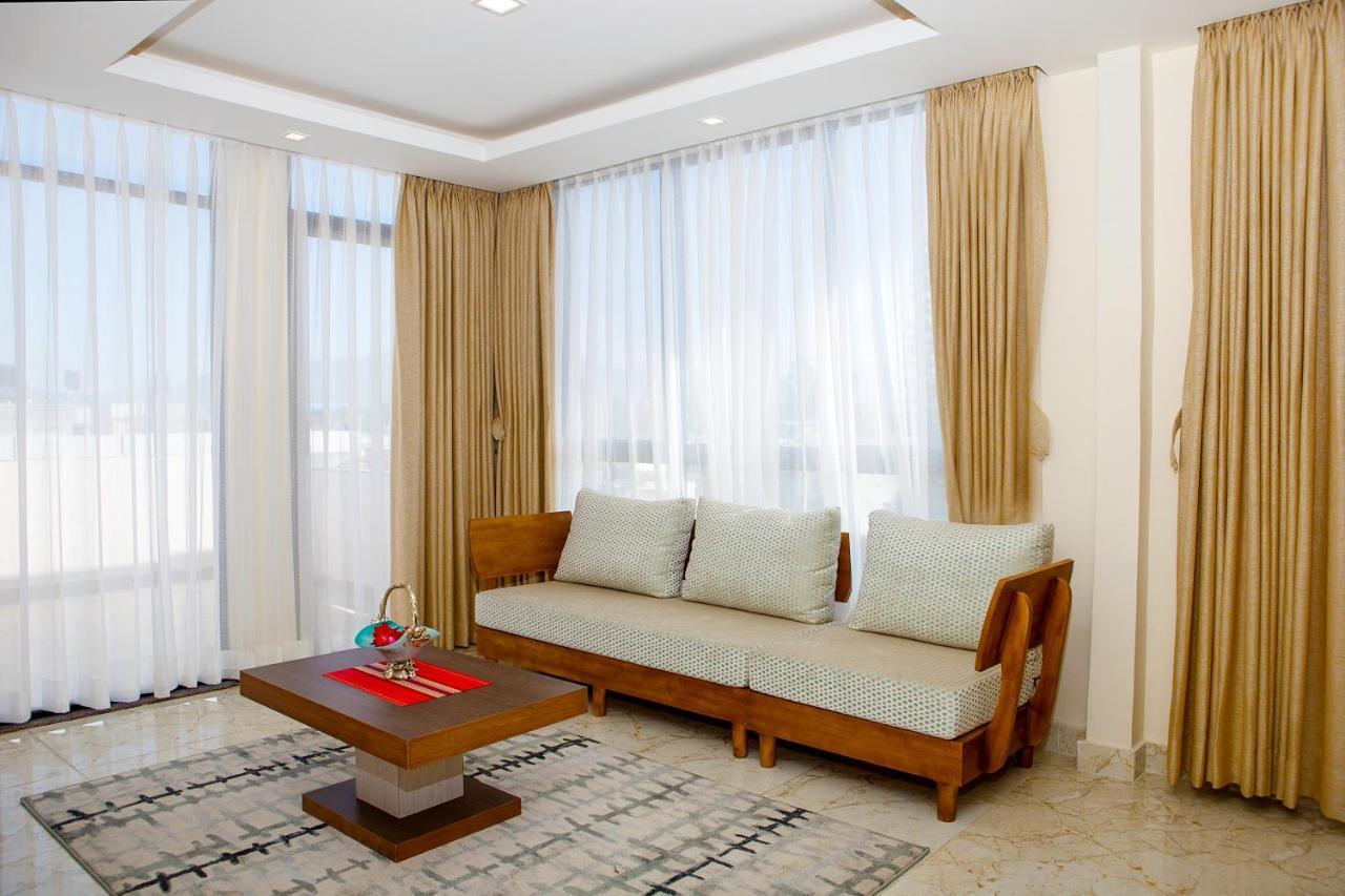 Sarovar Residency Serviced Apartment Hotel Jawlakhel Bagian luar foto