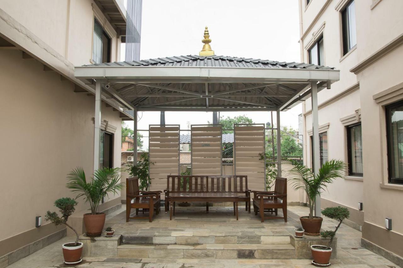 Sarovar Residency Serviced Apartment Hotel Jawlakhel Bagian luar foto